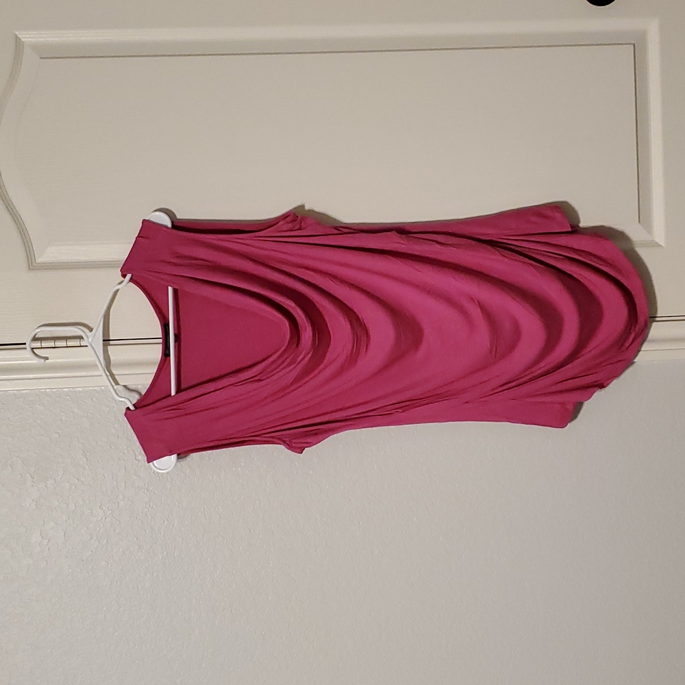 Sleeveless top